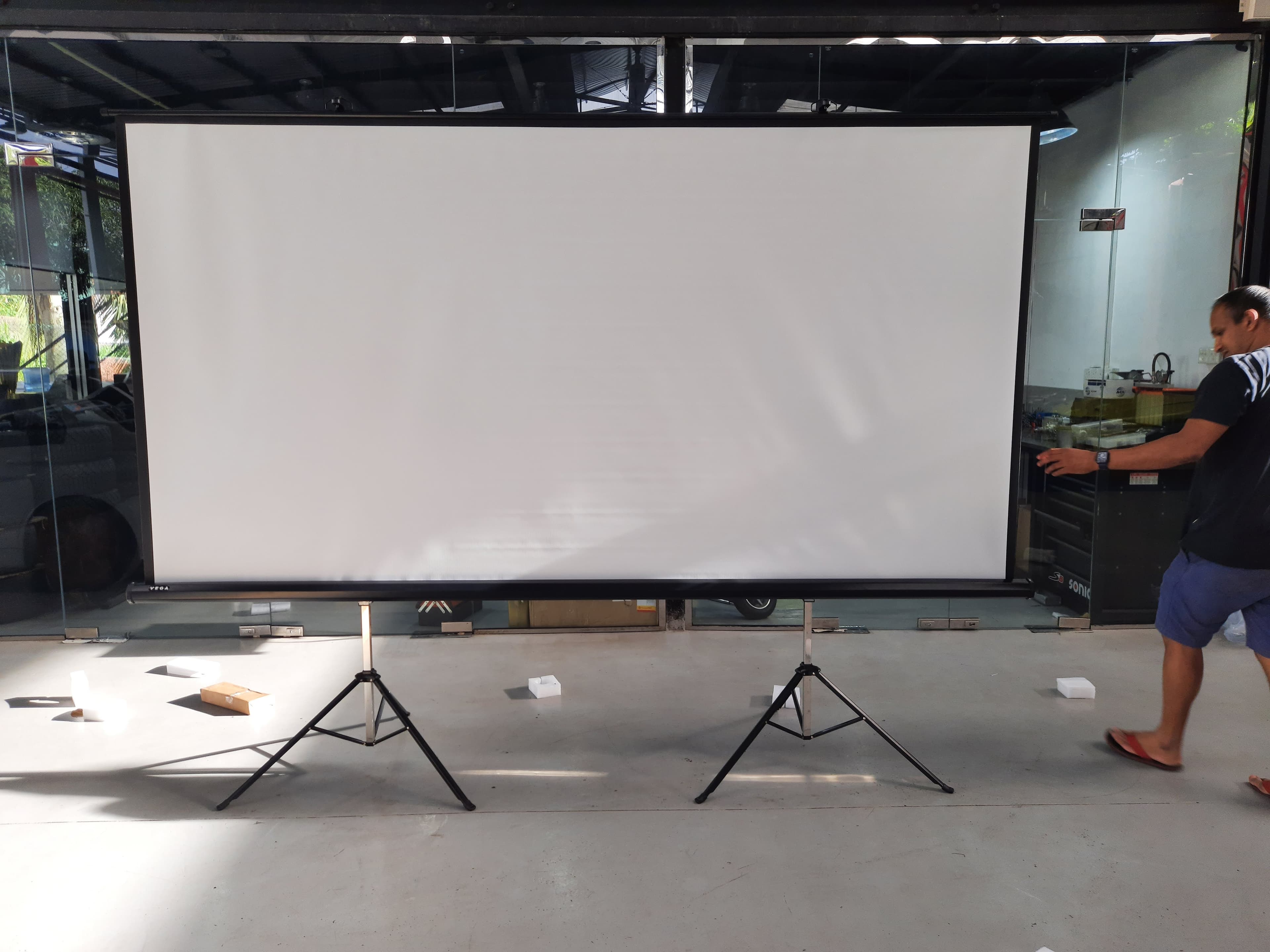 Fast Fold Projector Screen 10 x 8 Feet (Front & Rear) in action 5
