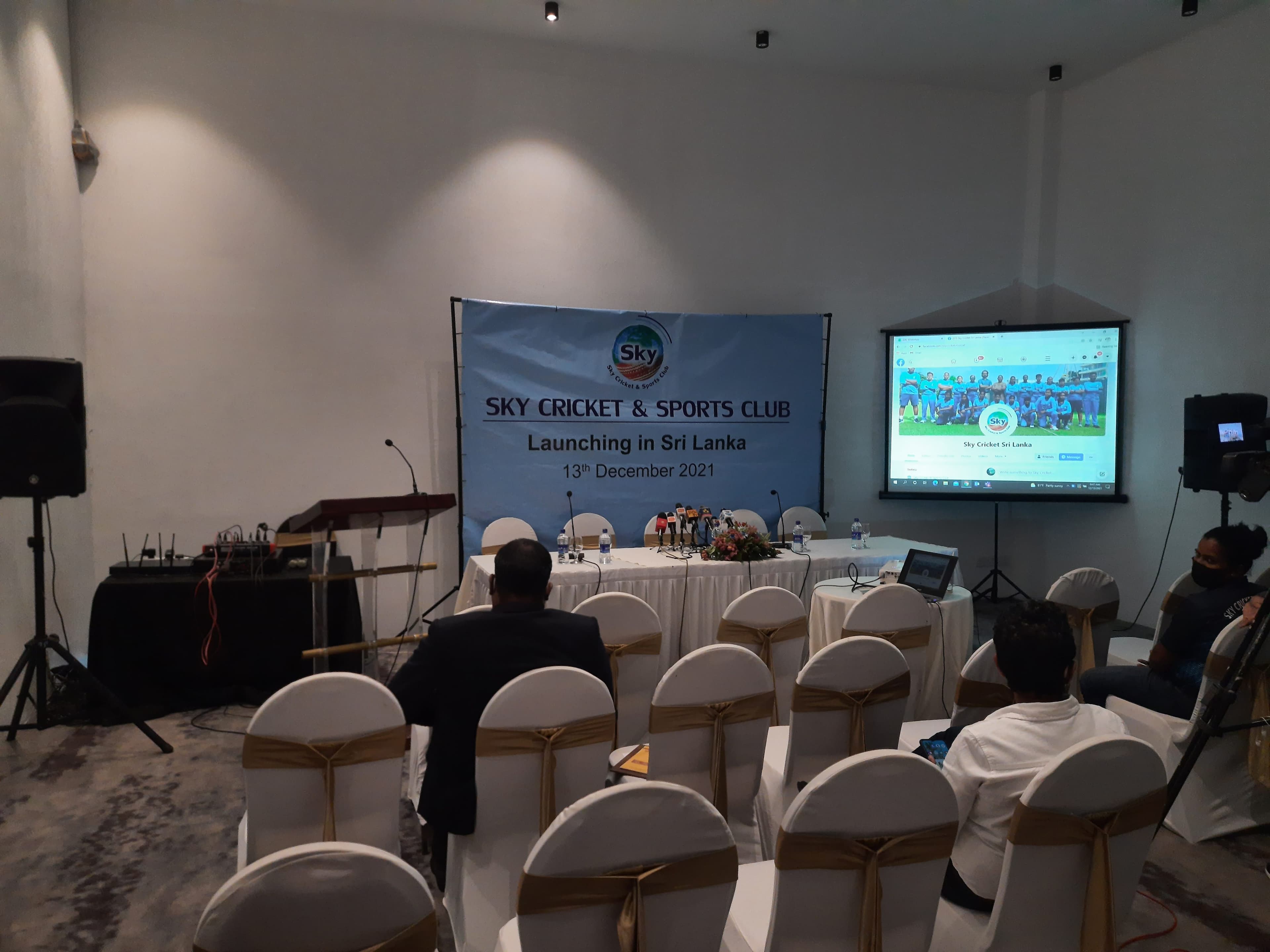 Background System 10 x 8 Feet Setup in action 2