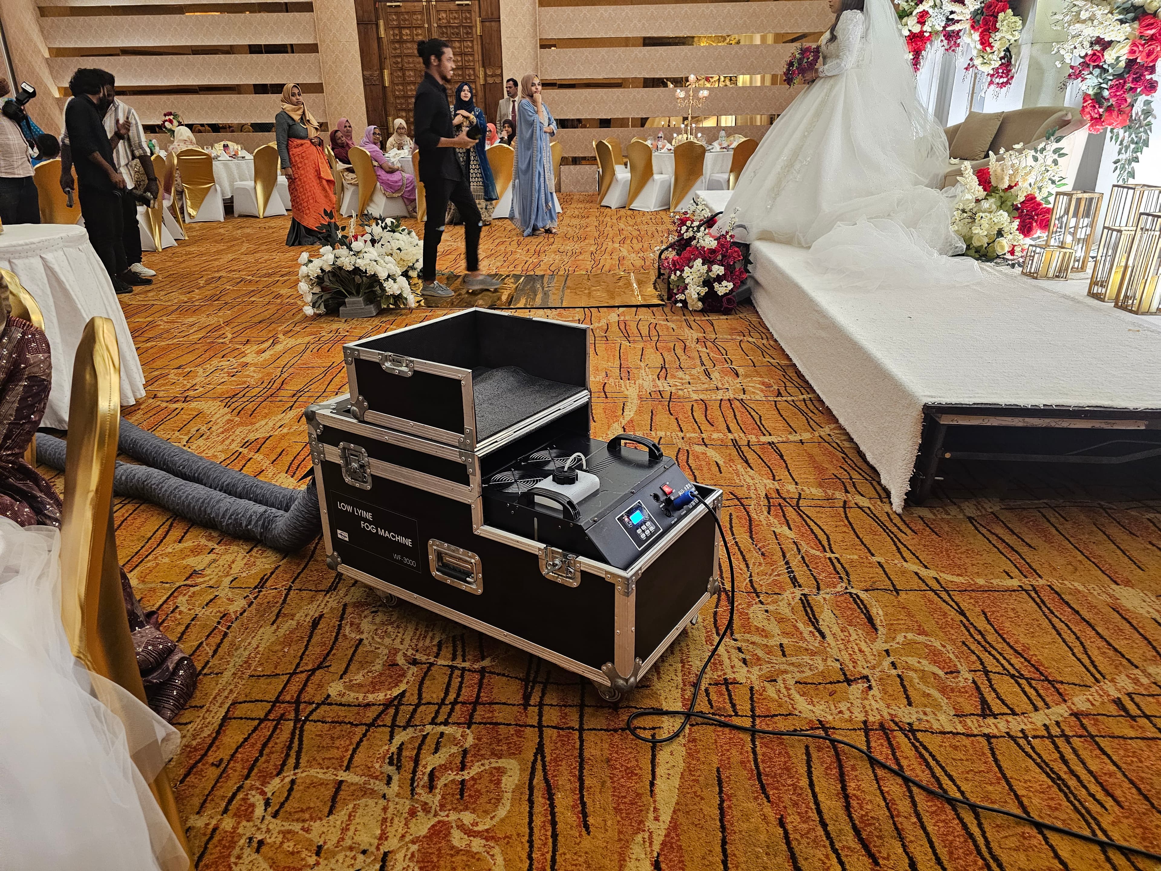 Smoke Machine 3000W in action 2