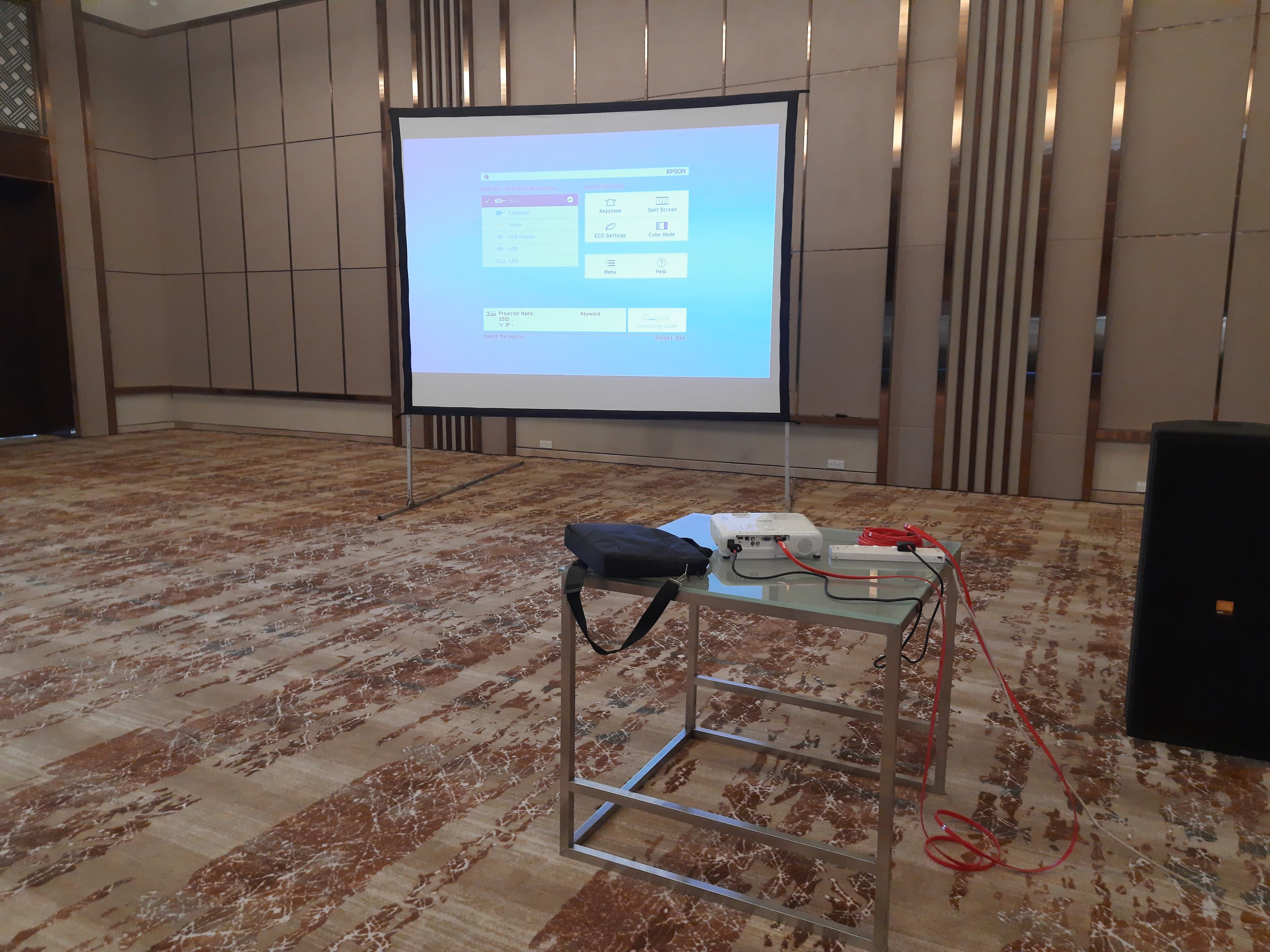 Fast Fold Projector Screen 12 x 9 Feet (Front & Rear) in action 1