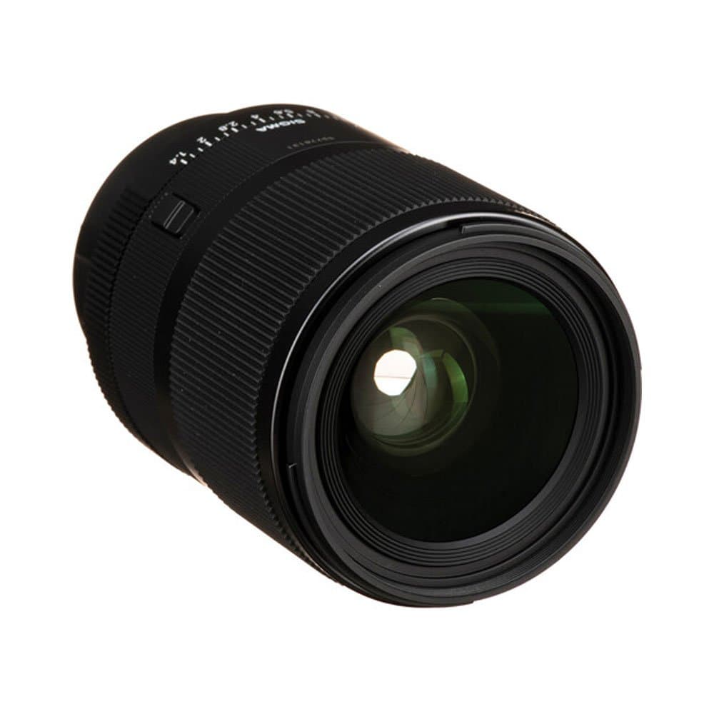 Rent Sigma 35mm F1.4 DG DN Art (A021) Prime Lens 35mm Full Frame in Sri Lanka - Videography from Rentitem.lk - thumbnail 3